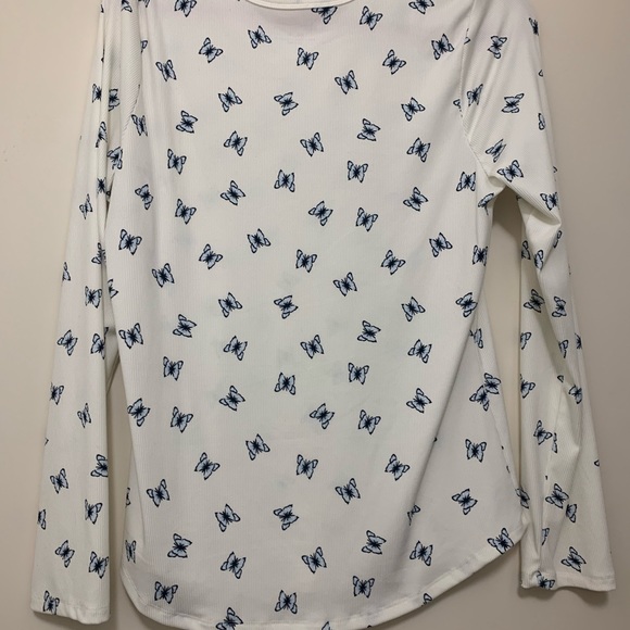 No Boundaries Long Sleeve Butterfly Print Top - Picture 2 of 3